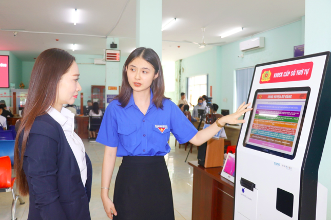 Theo quy định mới, từ 1-7, hồ sơ cán bộ, công chức, viên chức sẽ được quản lý tập trung trên môi trường số.