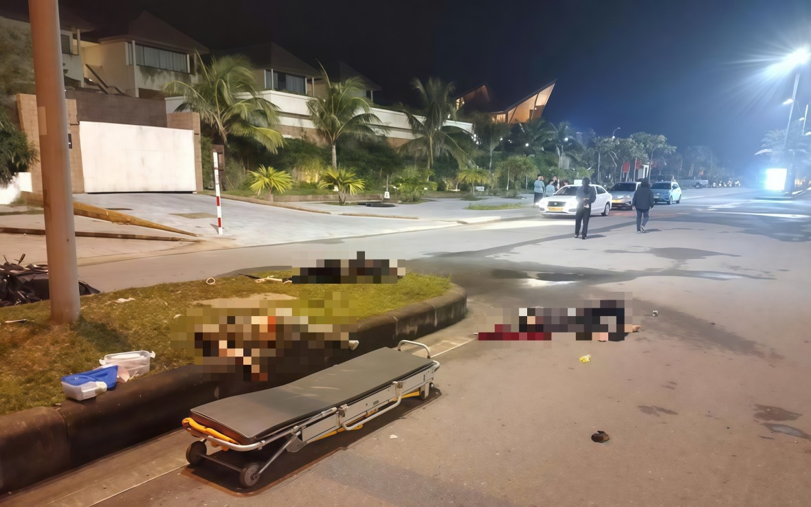 Hiện trường vụ tai nạn khiến 5 người thương vong.