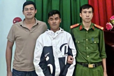 Bắt giữ đối tượng truy nã nguy hiểm khi đang làm thuê tại Lâm Đồng