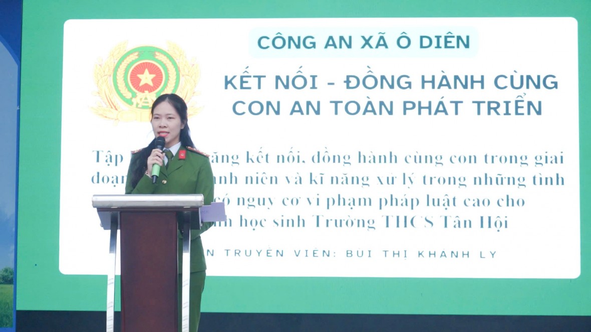 Công an xã Ô Diên (Hà Nội): Bảo đảm an ninh, trật tự gắn với giáo dục thế hệ trẻ