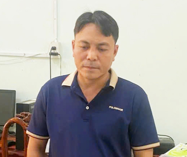 Khởi tố, bắt tạm giam đối tượng dùng dao đâm 2 người phụ nữ