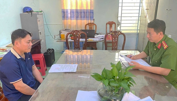 Khởi tố, bắt tạm giam đối tượng dùng dao đâm 2 người phụ nữ