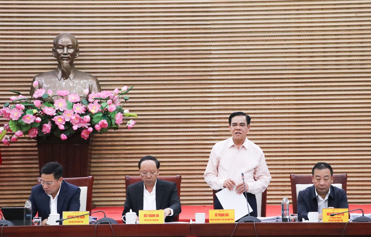 Ông Võ Trọng Hải chủ trì phiên họp thường kỳ tháng 1/2026 của UBND tỉnh Nghệ An.