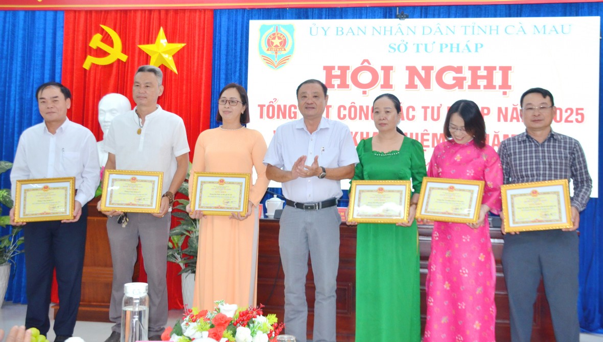 Tư pháp Cà Mau nỗ lực hoàn thành nhiệm vụ “nước rút”, tạo nền tảng pháp lý cho phát triển bền vững