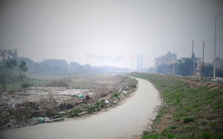 Hiện trạng khu đất làm công viên - nơi khởi đầu cho Trục đại lộ cảnh quan sông Hồng