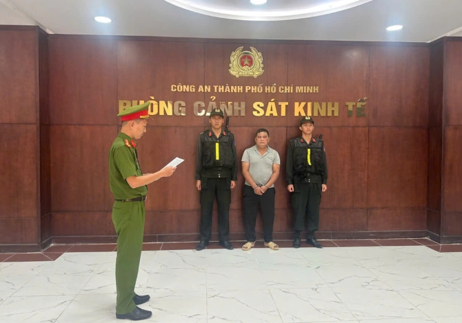 Đối tượng Huỳnh Văn Trường bị bắt (Ảnh: Công an cung cấp).