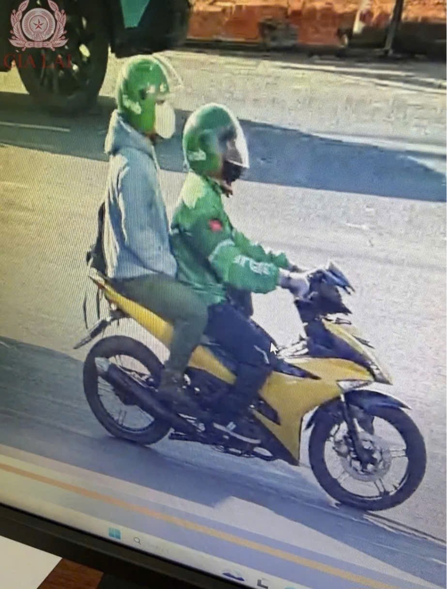 Truy tìm 2 nghi phạm cướp ngân hàng ở Gia Lai, kêu gọi người dân cung cấp thông tin