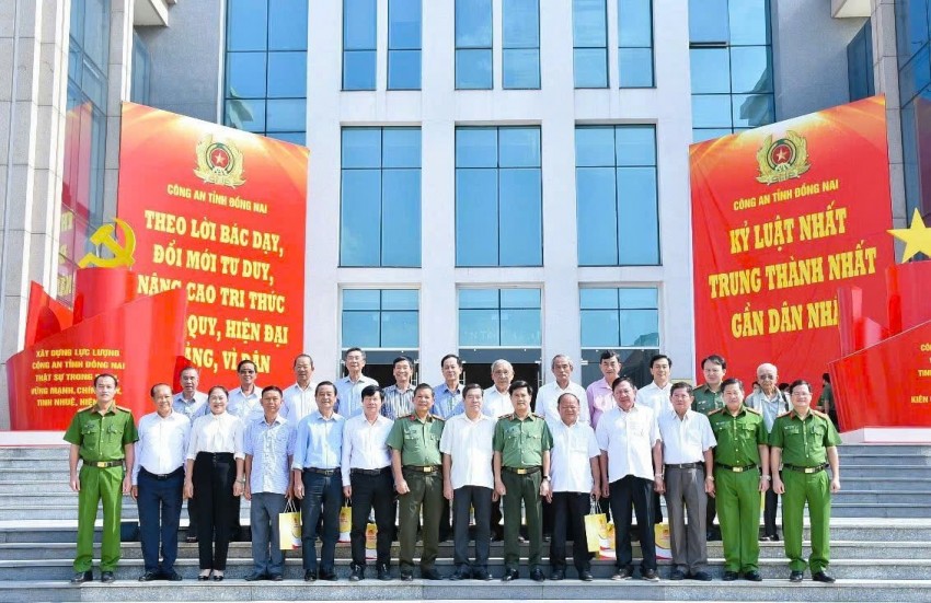 Công an tỉnh Đồng Nai gặp mặt nguyên lãnh đạo Công an tỉnh nhân dịp Tết Nguyên đán Bính Ngọ 2026