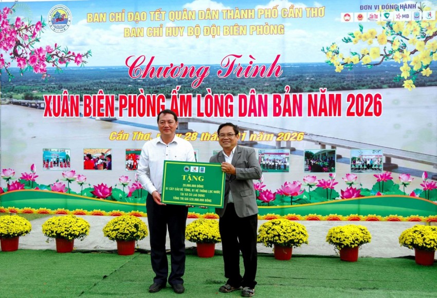 TP Cần Thơ: Mang mùa xuân ấm áp đến với bà con xã đảo Cù Lao Dung