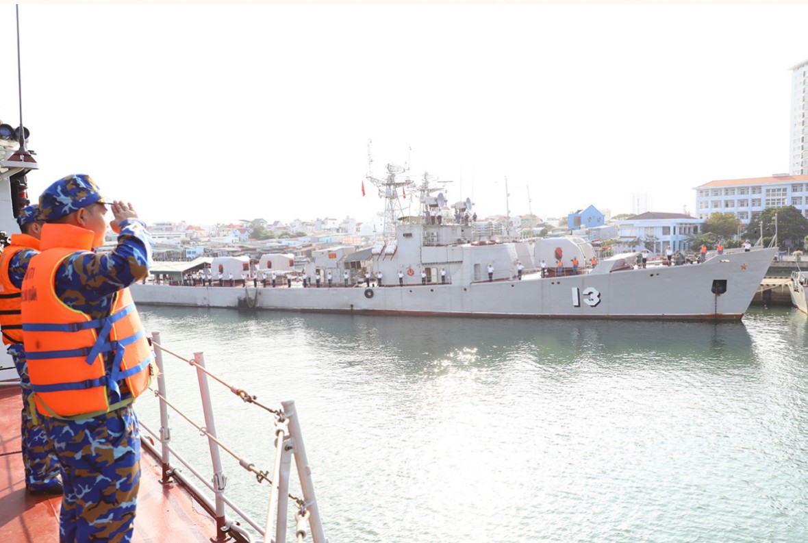 Tàu 17 Hải quân lên đường tham gia Diễn tập MILAN 2026