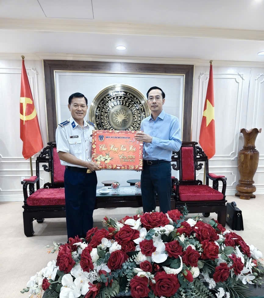 BTL Vùng Cảnh sát biển 4 thăm, chúc Tết các cơ quan, đơn vị khu vực Tây Nam Bộ