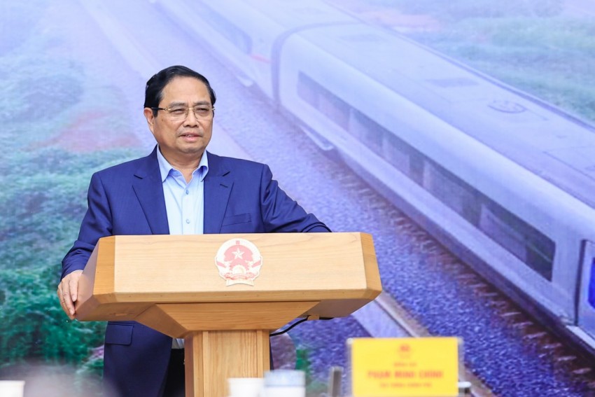 Thủ tướng: Phát triển đường sắt sẽ tạo đà, tạo lực, tạo thế cho thúc đẩy phát triển kinh tế Thủ tướng: Phát triển đường sắt sẽ tạo đà, tạo lực, tạo thế cho thúc đẩy phát triển kinh tế