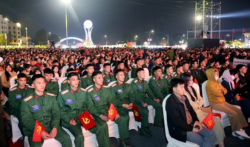 Phú Thọ: “Đất Tổ linh thiêng - Khát vọng hùng cường”
