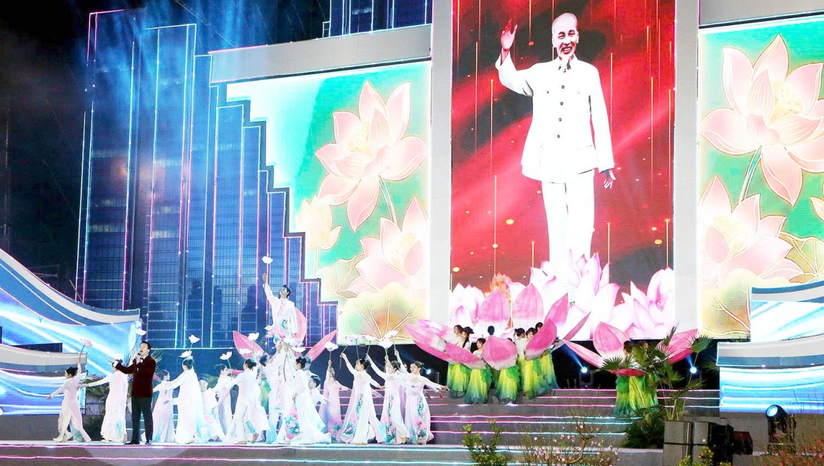 Phú Thọ: “Đất Tổ linh thiêng - Khát vọng hùng cường”