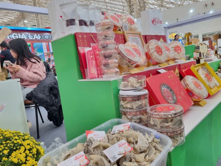 Bán lẻ hàng hóa và dịch vụ tiêu dùng tháng 1 tăng 9,3% so với cùng kỳ năm trước