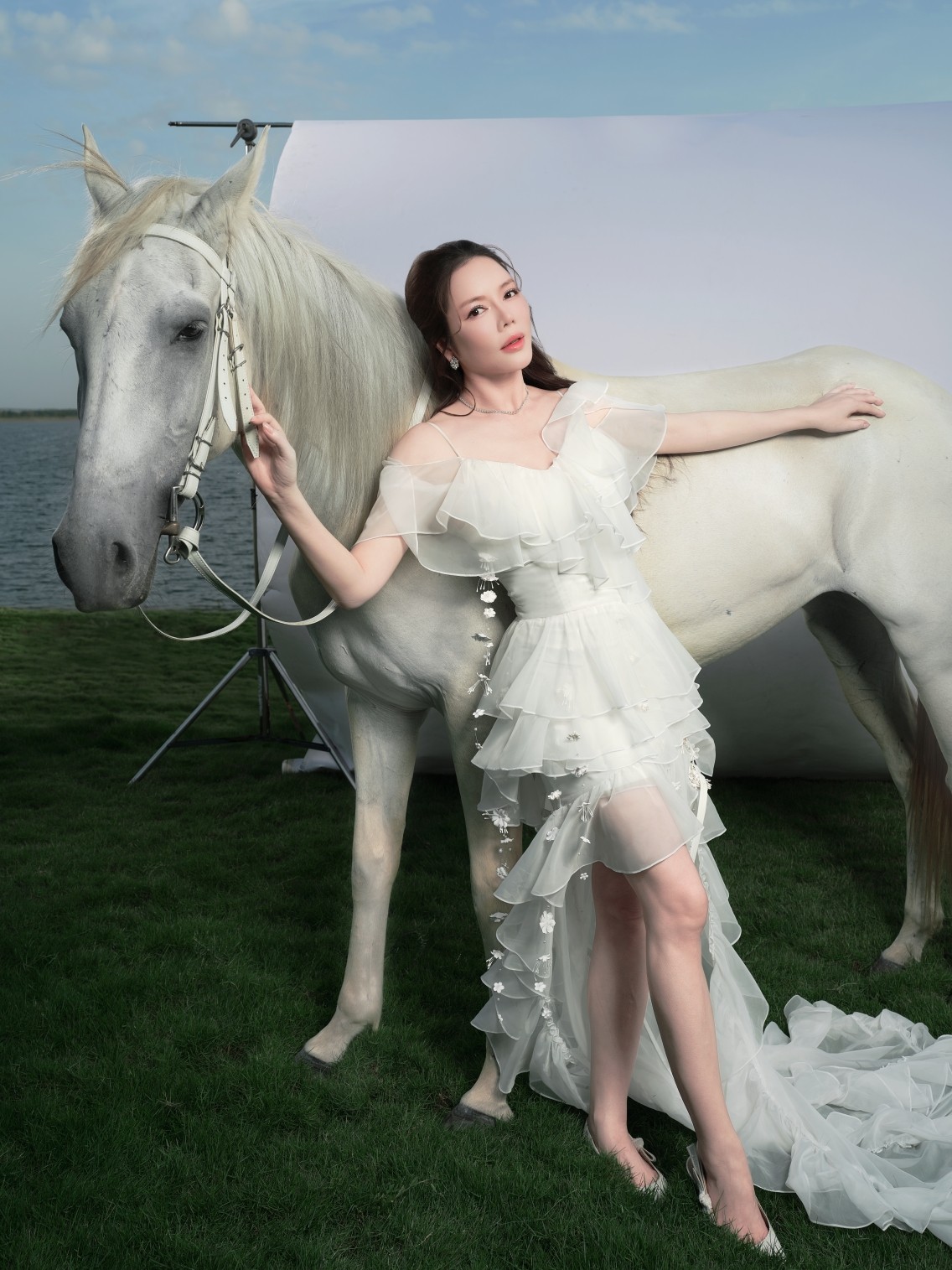 Lý Nhã Kỳ bật mí kế hoạch đón Tết Bính Ngọ