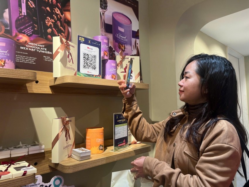 Sức sống hàng Việt: Định hình mô hình tiêu thụ hàng Việt thời số