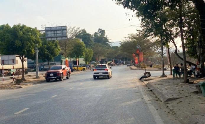 Tuyến quốc lộ 18C đoạn qua địa bàn xã Hoành Mô thường có những điểm giao cắt, tiềm ẩn nguy cơ mất ATGT.