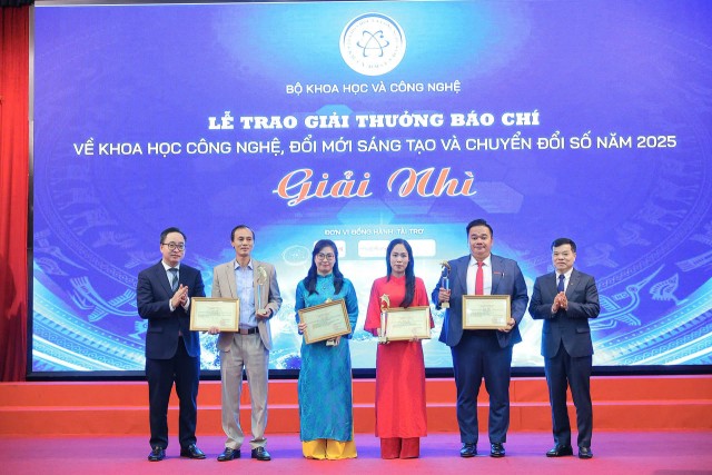 Báo Pháp luật Việt Nam nhận Giải Nhì Giải thưởng Báo chí về khoa học công nghệ, đổi mới sáng tạo và chuyển đổi số năm 2025