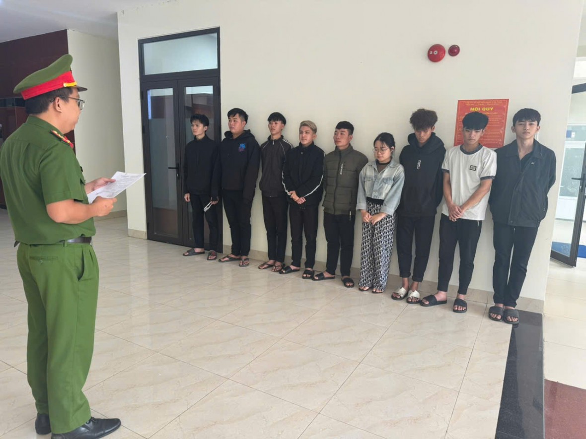 Thêm 9 đối tượng bị khởi tố trong vụ gây rối trật tự công cộng xảy ra vào đêm 21 và 22/9/2025 tại phường Hòa Cường, TP Đà Nẵng