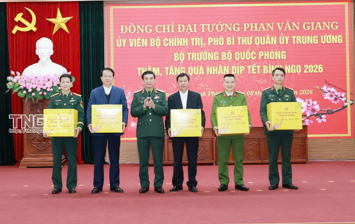 Đại tướng Phan Văn Giang thăm, chúc Tết tại Thái Nguyên