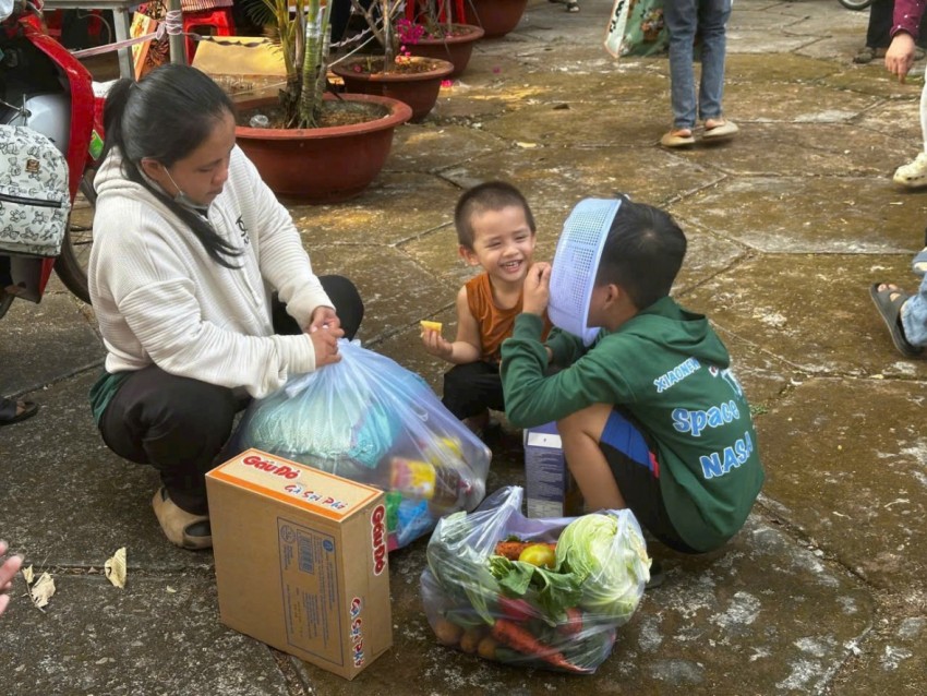 Lan toả yêu thương, gắn kết cộng đồng qua chương trình 