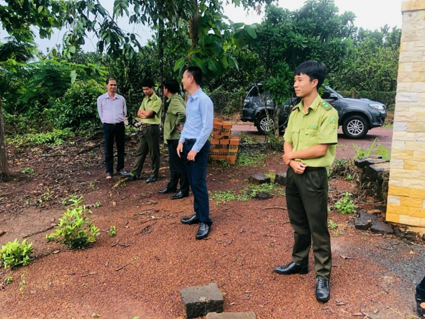 Giữ rừng hôm nay chính là giữ lấy tương lai. Rừng bị tàn phá đồng nghĩa với lũ lụt, hạn hán, sạt lở đất, biến đổi khí hậu ngày càng khốc liệt.