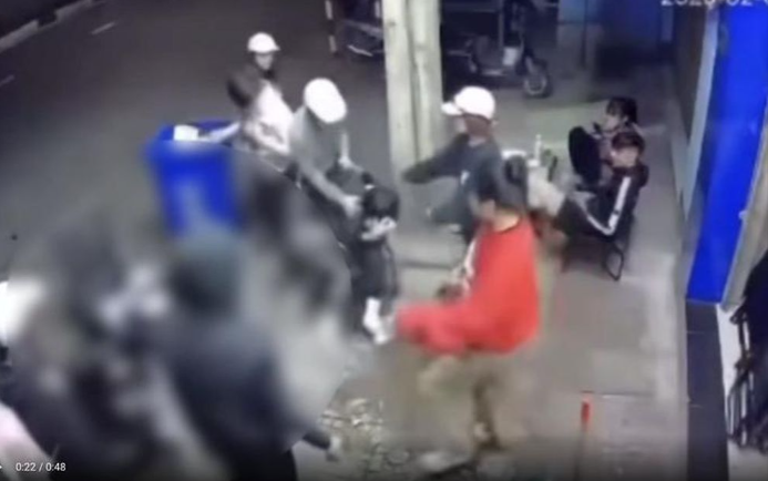 Sau khi bị đánh dã man, nam sinh lớp 9 đã tử vong thương tâm