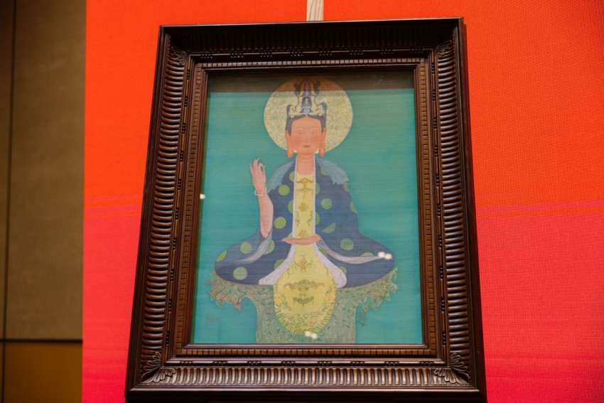 Đấu giá tranh đương đại thành công tại Sheraton Hà Nội