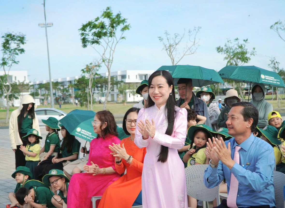 CIC Group khai mạc Đường hoa Xuân Bính Ngọ 2026 tại Quảng trường Tú Xương - Khu đô thị Tây Bắc (An Giang)