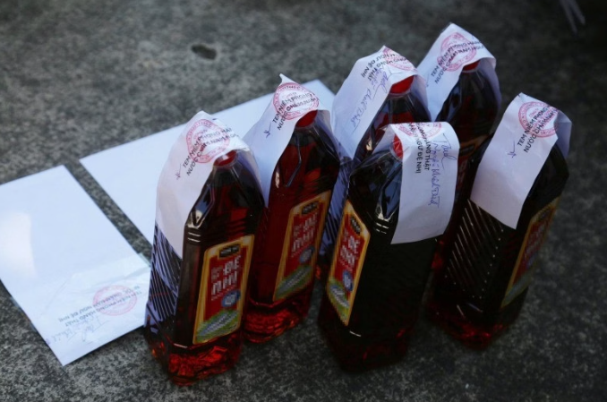 Triệt phá đường dây sản xuất, tiêu thụ nước mắm, bột nêm, bột ngọt giả quy mô lớn