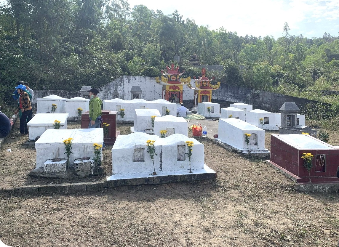 Lễ tạ mộ cuối năm: Nét đẹp uống nước nhớ nguồn của người xứ Thanh