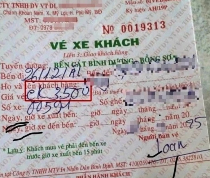 Hình ảnh vé xe khách ghi số tiền 3,5 triệu đồng được đăng tải lên mạng gây chú ý dư luận (Ảnh: Cục Đường bộ Việt Nam)
