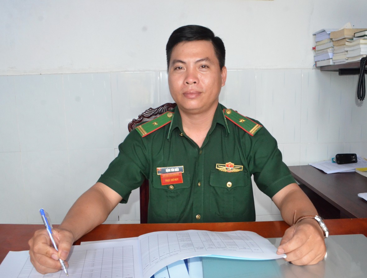 Ngư dân Cà Mau đồng hành cùng cả nước gỡ 