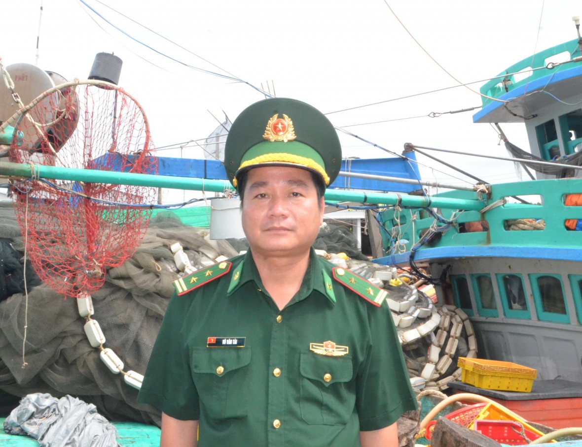 Ngư dân Cà Mau đồng hành cùng cả nước gỡ 