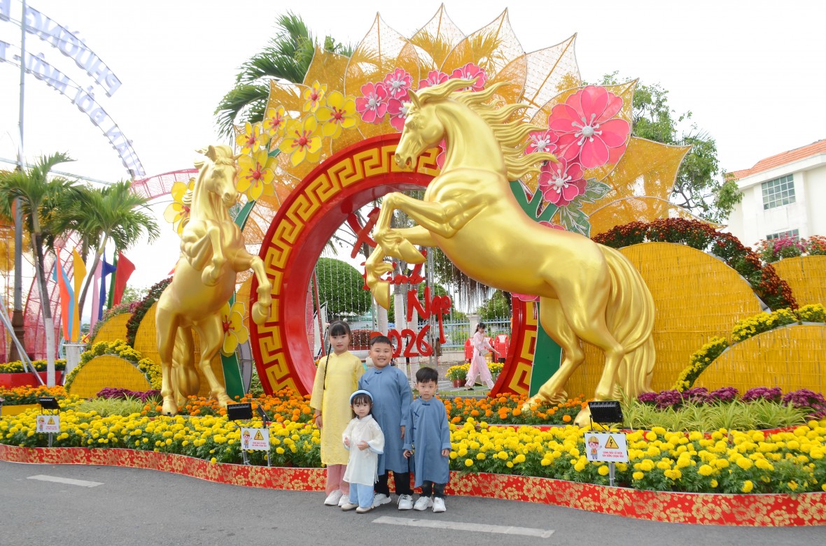 Phường Bạc Liêu (Cà Mau): Tái hiện hồn Tết Nam Bộ trong không gian phát triển mới