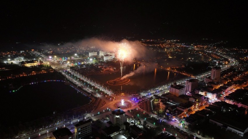 Người dân Lai Châu nô nức đón chào năm mới 2026