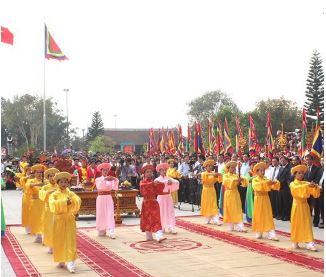 Khai mạc Lễ hội Đền Mẫu Âu Cơ vào mùng 6 tháng Giêng