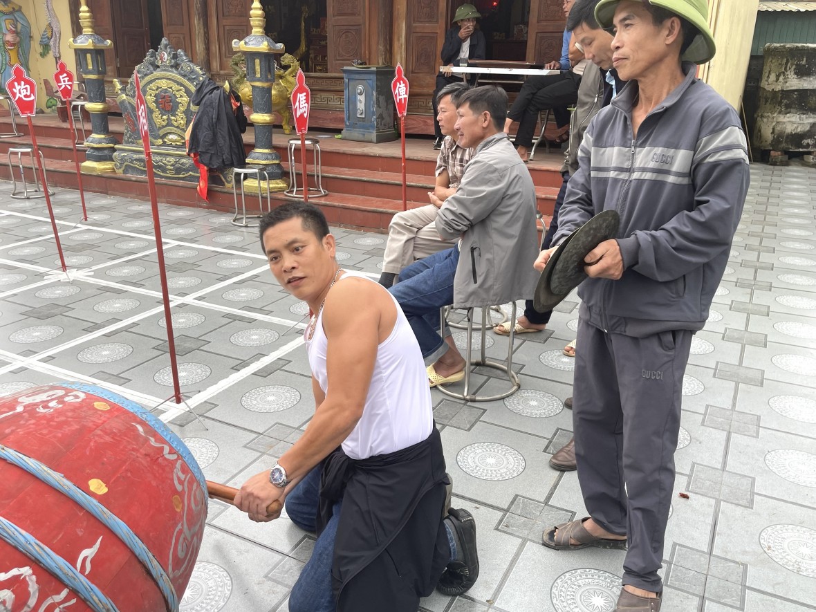 Nô nức hội cờ thẻ làng Vân Nam: Nét xuân đậm đà nghĩa tình xứ Nghệ