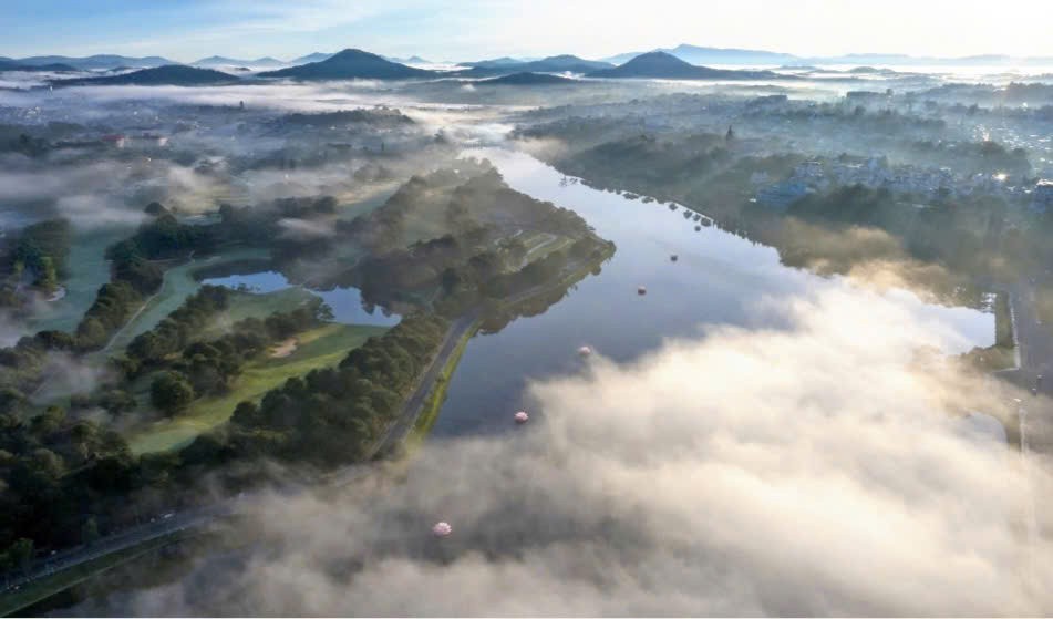 Du lịch Lâm Đồng: Lấy “xanh” làm trục phát triển, mở rộng liên kết biển – cao nguyên