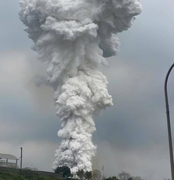 Chủ tịch UBND tỉnh Lào Cai chỉ đạo khắc phục sự cố vụ nổ tại KCN Tằng Loỏng