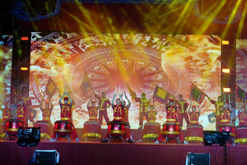 Khai mạc Lễ hội Đền thờ Triệu Việt Vương