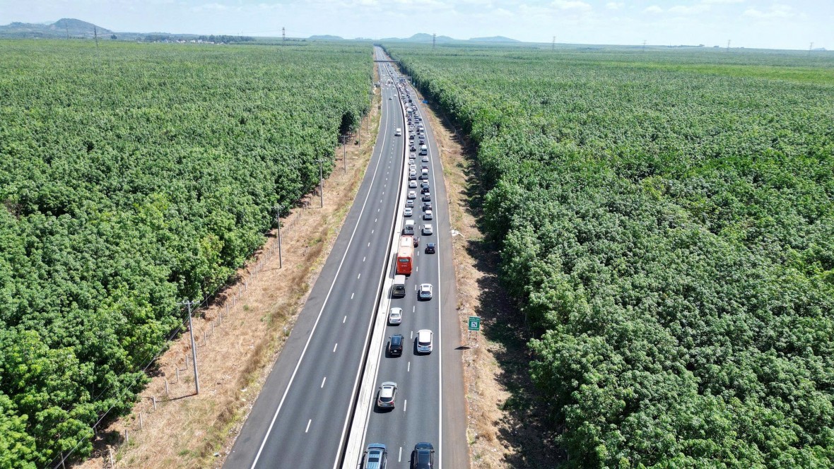 Chuẩn bị thu phí cao tốc Vĩnh Hảo - Phan Thiết và Phan Thiết - Dầu Giây