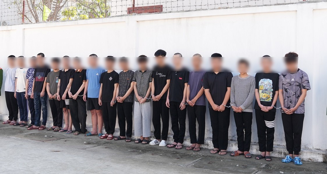 Nhóm đối tượng còn ở độ tuổi vị thành niên - Ảnh Công an Nghệ An.