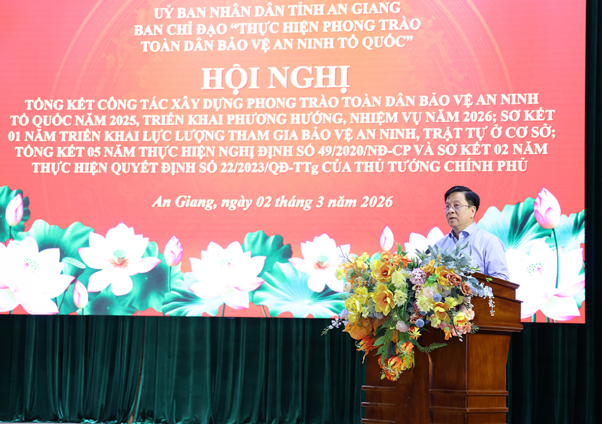 Hội nghị tổng kết phong trào toàn dân bảo vệ ANTQ và 01 năm triển khai lực lượng tham gia bảo vệ ANTT ở cơ sở tại An Giang