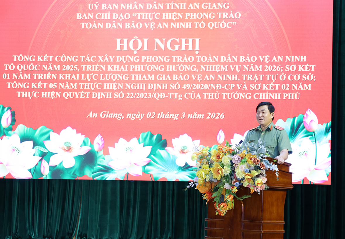 Hội nghị tổng kết phong trào toàn dân bảo vệ ANTQ và 01 năm triển khai lực lượng tham gia bảo vệ ANTT ở cơ sở tại An Giang