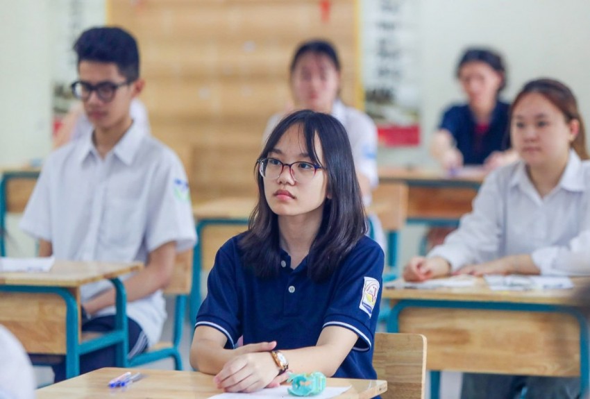 Hà Nội chấn chỉnh việc thu tiền đặt cọc tuyển sinh lớp 10 tại các trường tư