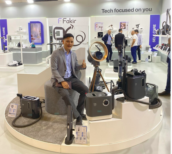 ULTTY BB được ghi nhận bởi cộng đồng công nghệ quốc tế nhờ thiết kế và trải nghiệm khác biệt ULTTY BB được ghi nhận bởi cộng đồng công nghệ quốc tế nhờ thiết kế và trải nghiệm khác biệt