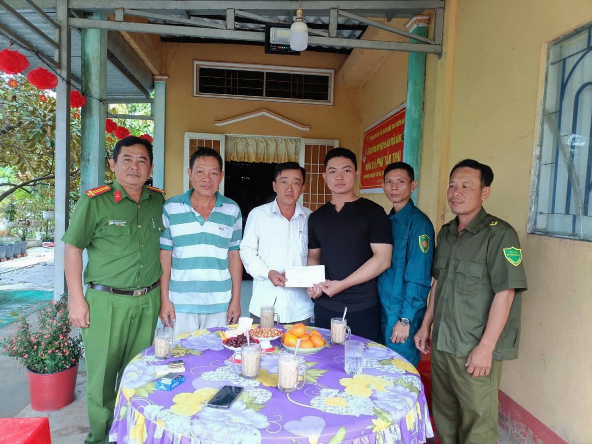 Cà Mau: Công an cơ sở chăm lo hậu phương, tiếp sức thanh niên thực hiện nghĩa vụ CAND