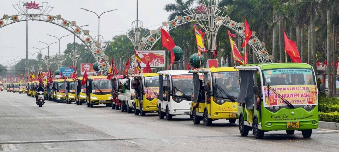 Đặc sắc lễ diễu hành hàng trăm ô tô điện tại Lễ hội Đền Vạn Lộc năm 2026.